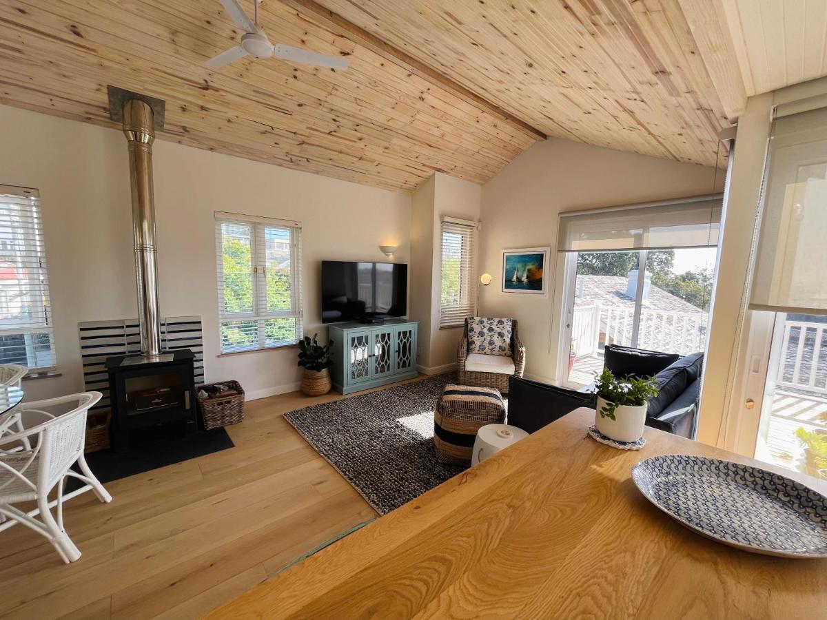 Moonshine - Two Bedroom House With Inverter Cape Town Exterior photo