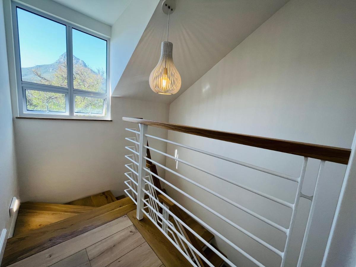 Moonshine - Two Bedroom House With Inverter Cape Town Exterior photo